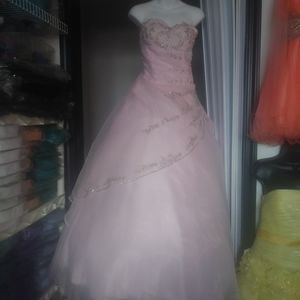 Quinceanera abd bouquet